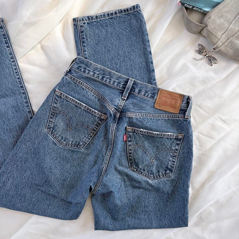 Levi’s 501 Original Fit Straight Leg Jeans