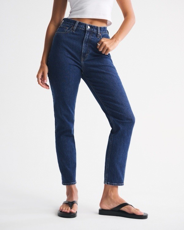 Abercrombie Curve Love Ultra High Rise Ankle Straight Jeans 26 Dark Wash