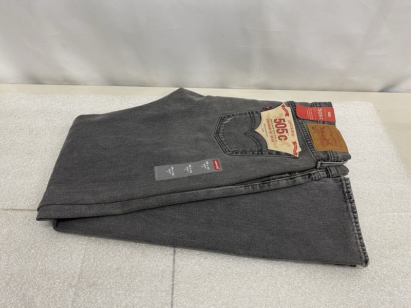 NWT Levi’s Women’s 25 26 28 x 32 505C Slim Straight Leg Zip Gray Denim Jeans