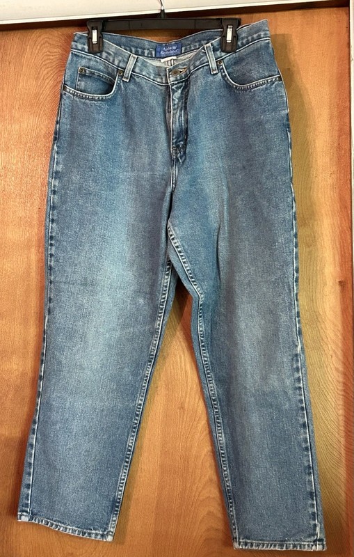 Bass Pro Shops Natural Reflections Woman Stretchy Straight Leg Blue Jeans Size M