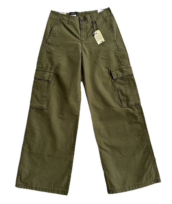 Levi’s Premium Women’s Baggy Cargos Pants Size: 25 x 30