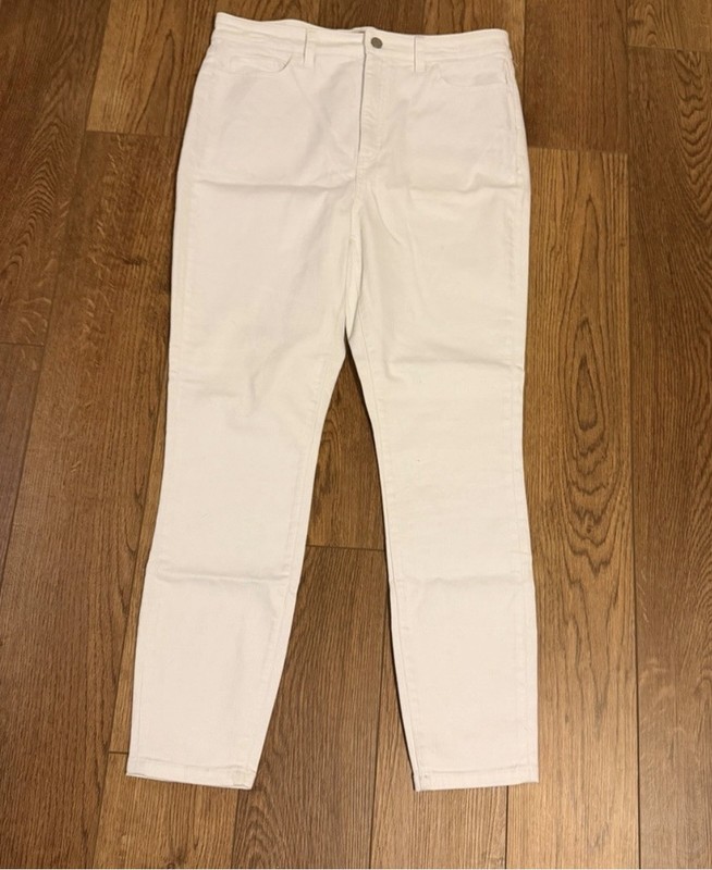 Vineyard Vines High-Rise Skinny Jeans White Denim Stretch Pockets Button Zipper
