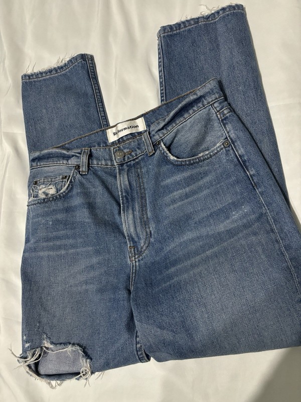 Reformation Julia High Cigarette Jean Size W30 L27.5. Made In USA gallery