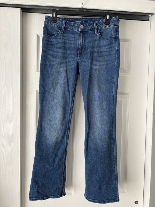 Old Navy Women’s Blue Medium Wash Mid Rise WOW Boot Cut Denim Jeans 8 Short