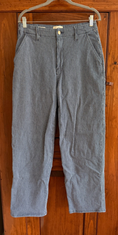 Universal Thread Women’s 30 10R Tall ? Relaxed Wide Leg Railroad Stripe Jeans