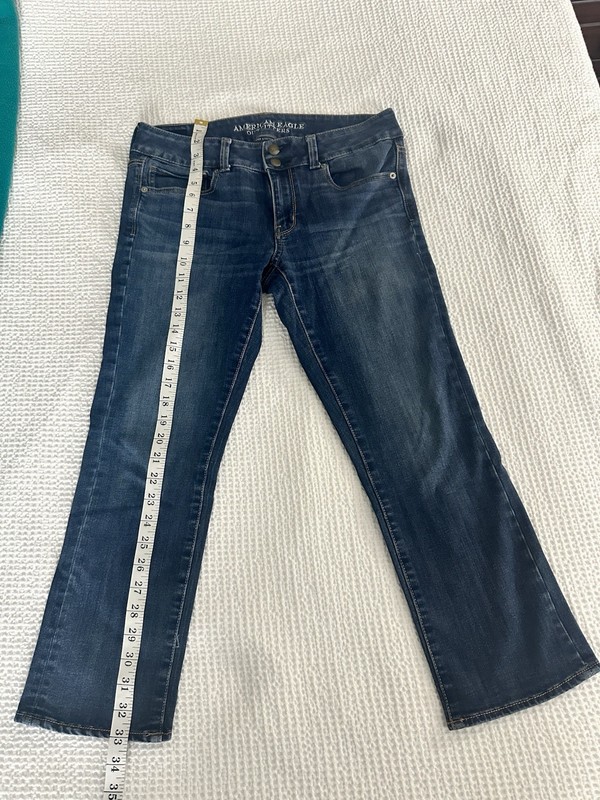 American Eagle Outfitters Artist Crop See measurements In Photos