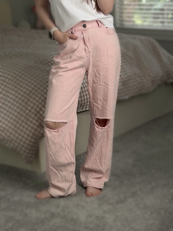 Liquor N Poker Women’s Pink Distressed Baggy Denim Jeans 5-Pocket Zip/Button