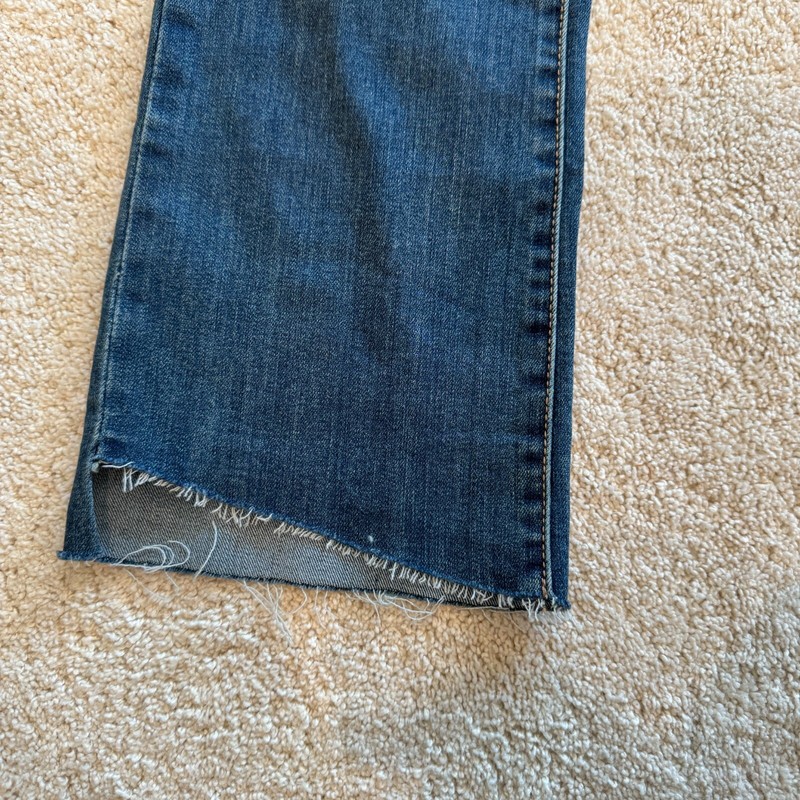 Seven7 Ladies High-Rise Step Hem Cropped Fashion Jean Size 8 gallery