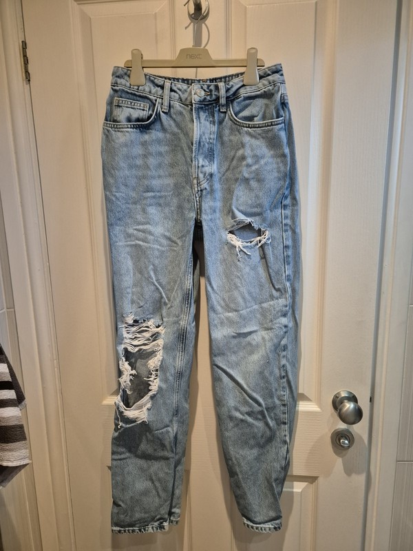 Primark Blue Ripped Mom Style Jeans – UK Size 8, Mint Condition