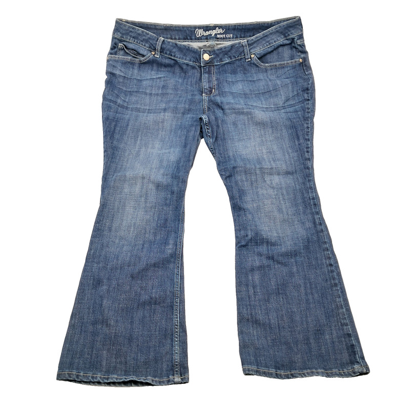 Wrangler Mid-Rise Boot Cut Jeans Size 24W 44 x 30 Western Cowgirl Rodeo Cowboy