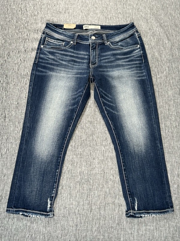 BKE Stella Stretch Capri Jeans Womens 31 x 23 Slim Fit Low Rise Distressed