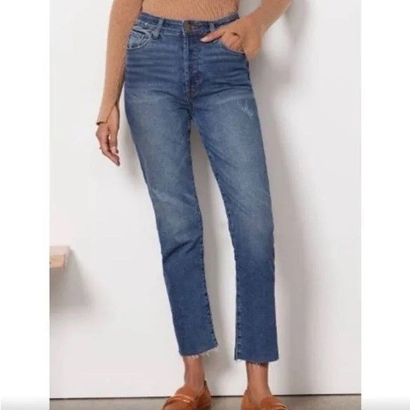 Evereve The Ever Straight High Rise Jeans Medium Wash Raw Hem Size 24