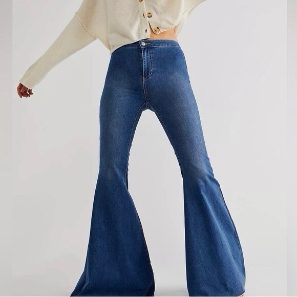 Free People Womens Float On Flare Jeans Size 25R Bell Bottom 70s Hippie Boho