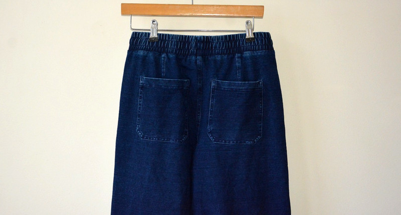 EX M & S NAVY JERSEY DENIM DRAWSTRING WAIST POCKETS ROLLED HEM JEAN SIZE 8 SHORT gallery