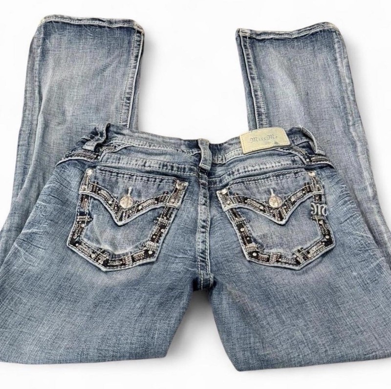 Miss Me Women’s Bootcut Jeans Blue Medium Wash Low Rise Embellished Pockets