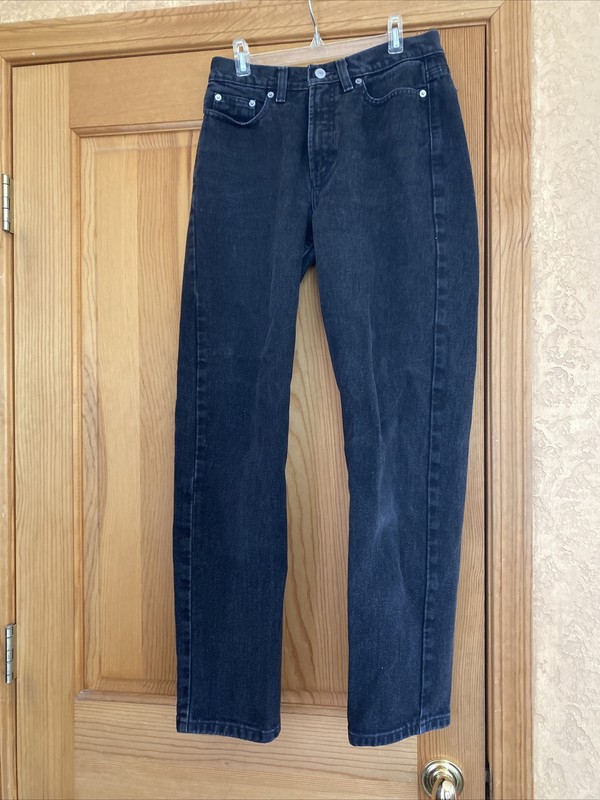 Tommy Hilfiger black Jeans Waist 28 in, Inseam 30 inches