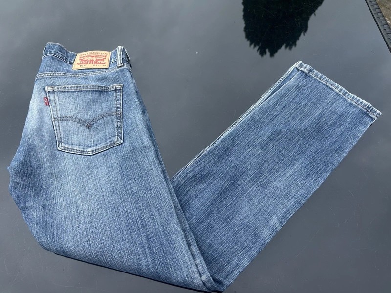 Levi 514 Jeans Regular Waist Size 31in Inside Leg 34in In Denim Blue Cotton