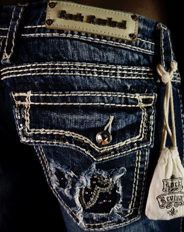$180 Buckle Rock Revival Jeans “Kai” Swarovski Destroyed Leather Boot 28 X 31