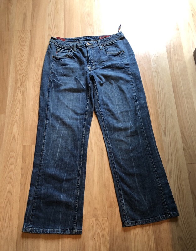 Ladies Seven7 Blue Denim Jeans Size14 Waist Size 34 inches Machine Washable
