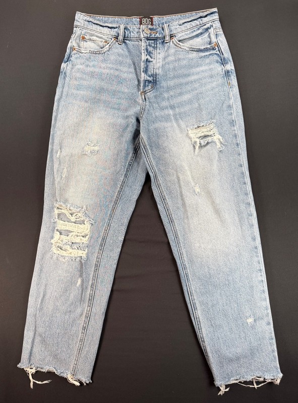 BDG Urban Outfitters Distressed High-Rise Ankle Jeans (Women’s 28)