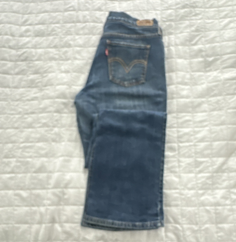 Levi’s Women’s Bootcut Jeans Blue Medium Wash Mid Rise 5-Pocket Size 8