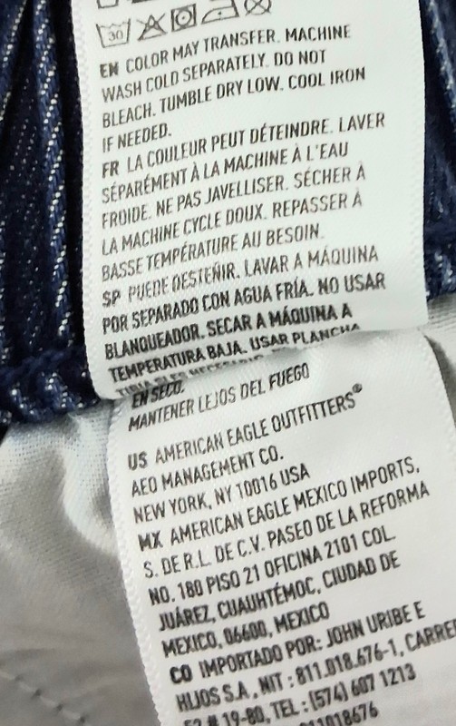 American Eagle Jeans Women's Size Medium Long Ultra Wide Leg Low Rise Dark Wash gallery