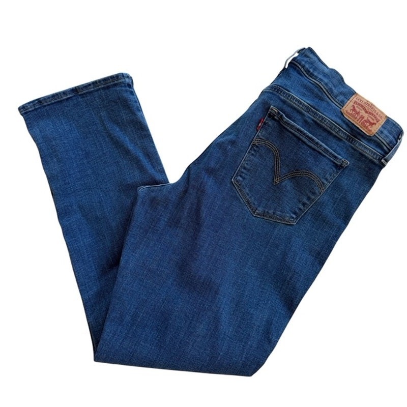 Levis Classic Straight Women’s Blue Jeans – Size 14