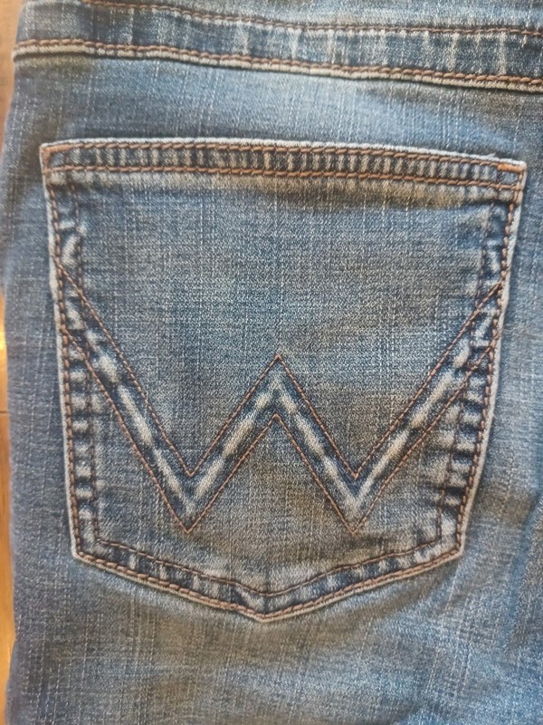 💙🐎🩵WRANGLER WILLOW ULTIMATE RIDING JEAN BOOTCUT 7/38 YO COWGIRLS!!🐴🤙 gallery