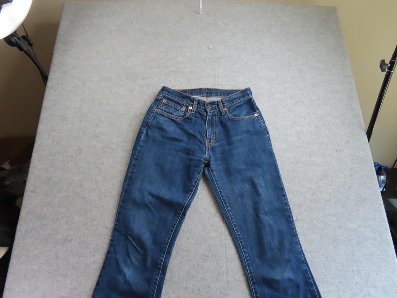 Vintage Levis 525 Jeans Womens 28x30 Blue Mid Rise Western Bootcut 90s Denim gallery