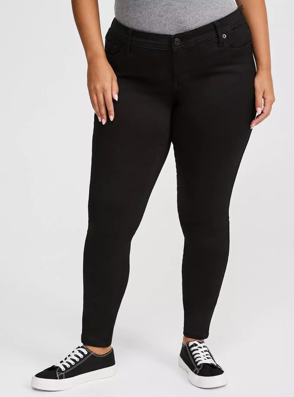 Torrid Luxe Skinny Sateen Stretch Mid Rise Jean Black 18S #41500