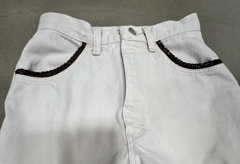 Vtg Wrangler SilverLake Bareback Ivory Jeans Braided Faux Leather Women 5/6 x 36 gallery