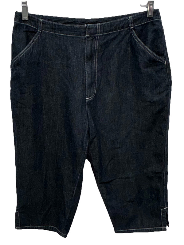 Liz Claiborne Liz Wear Women Size 14P High Rise Lightweight Capri Jean Dark Wash